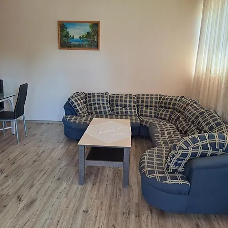 아파트 Alinka Apartmanhaz *