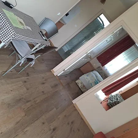 דירה Alinka Apartmanhaz